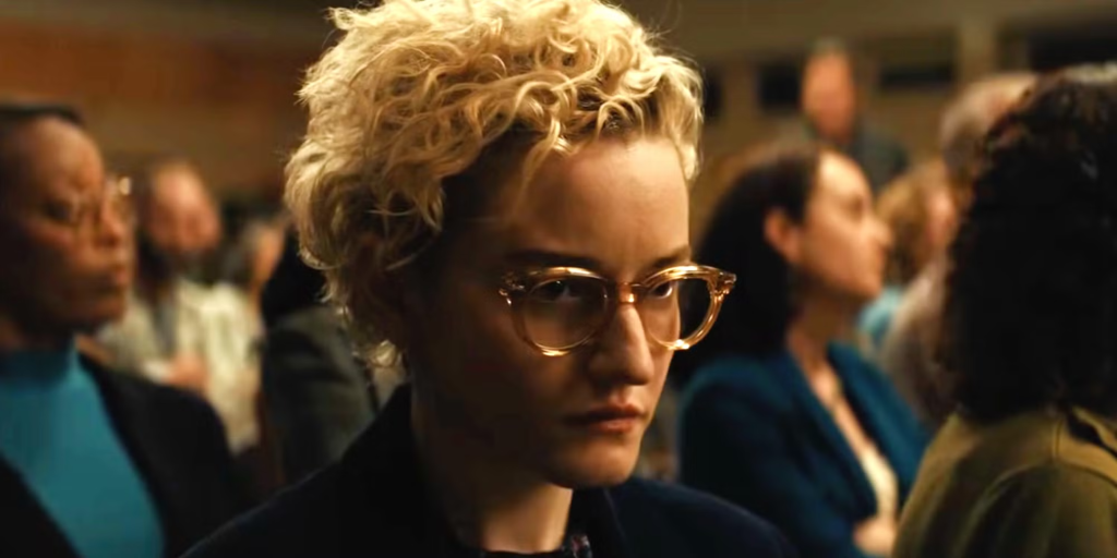 Julia Garner en Weapons